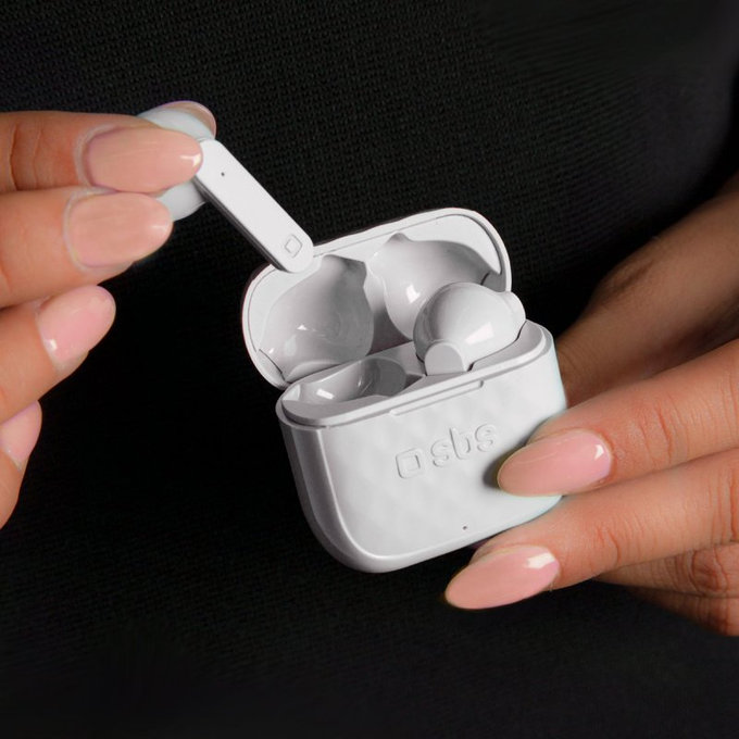 SBS - TWS Air Free brezžične slušalke s polnilnim ovitekjem 250 mAh, bele