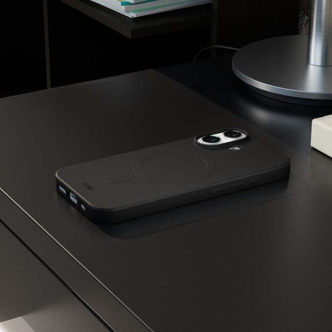 SBS - Etui Instinct Mag kompatibilno z MagSafe za iPhone 17, črna