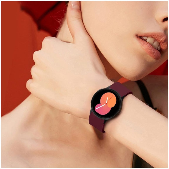 Pašček Iconband za Samsung Watch 4 / 5 / 5 Pro / 6 / 7 / FE, črna, Tech-Protect