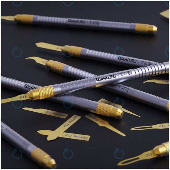 QianLi ToolPlus 011 - Ročno polirana rezila z ročajem 16 v 1