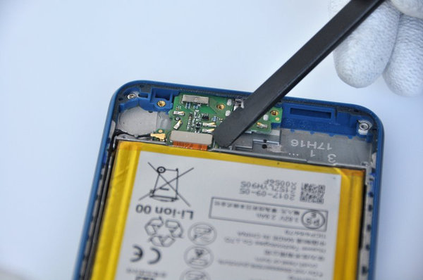 Razstavljanje polnilnega modula