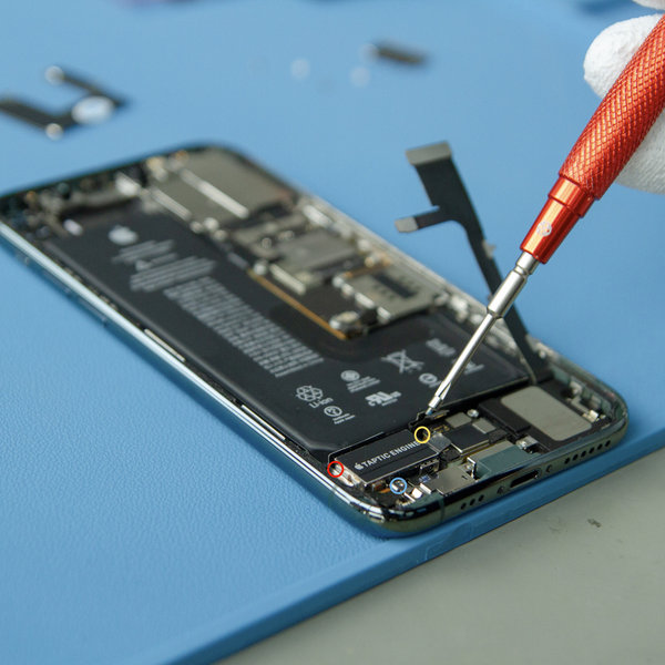 Odstranitev Taptic Engine