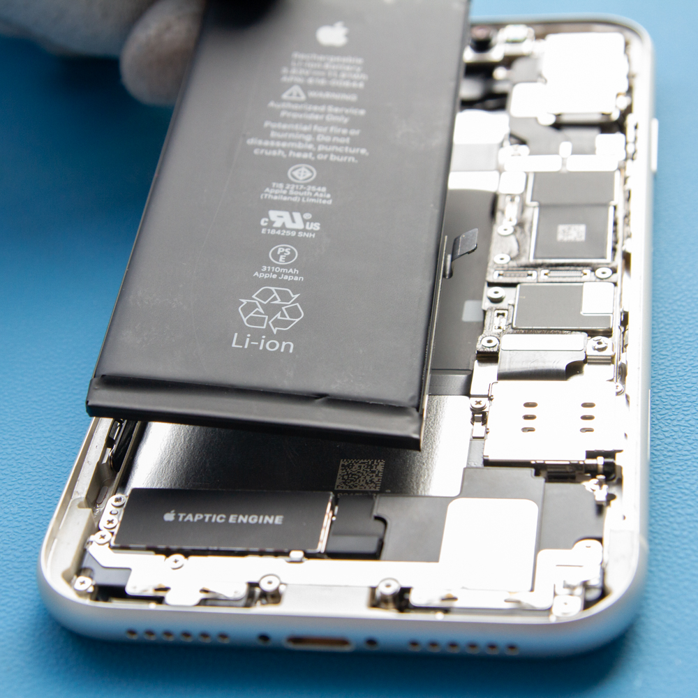 Zamenjava baterije iPhone 11