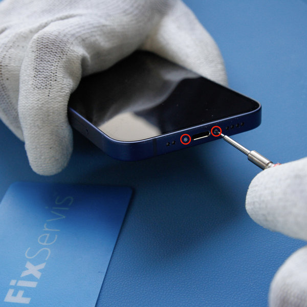 Odstranjevanje pentalobe vijakov