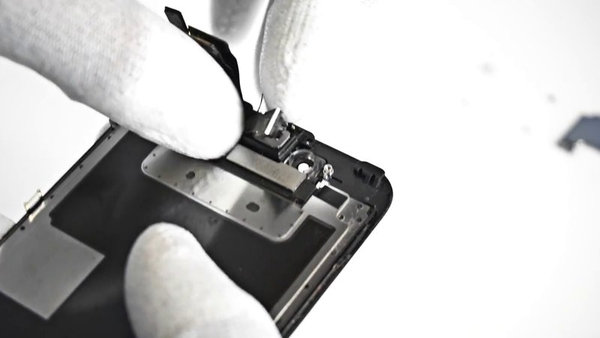 Razstavljanje zvočnika slušalke